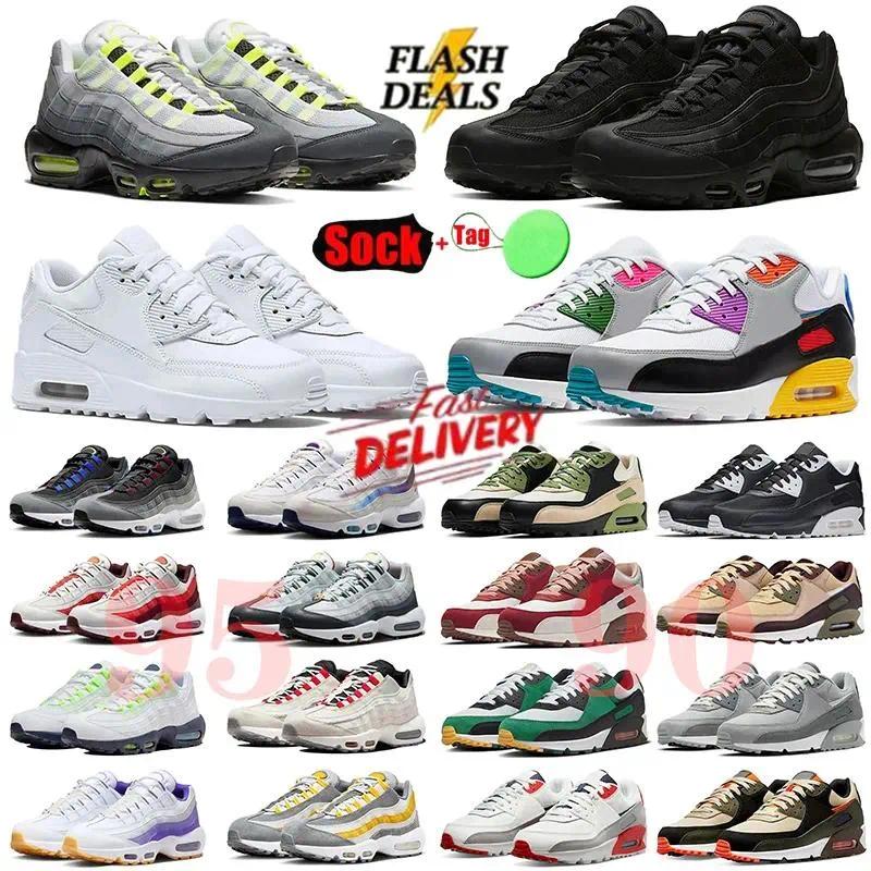 Designer Running Shoes 90s 95s Sneakers Fashion Classic Triple Black White Neon Yellow Cool Grey Olive Midnight Navy High quality thick bottom Train
