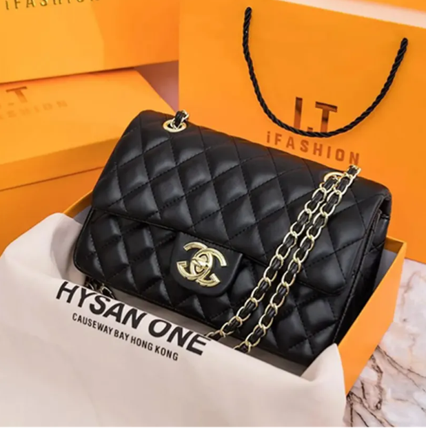 Luxury CC bags Top Designer Handbag Shouder Chain Bag Cutch Fap Totes Bags Waet Check Thread C Purse Doube Letters Soid Hasp Waist Square Stripes Wo