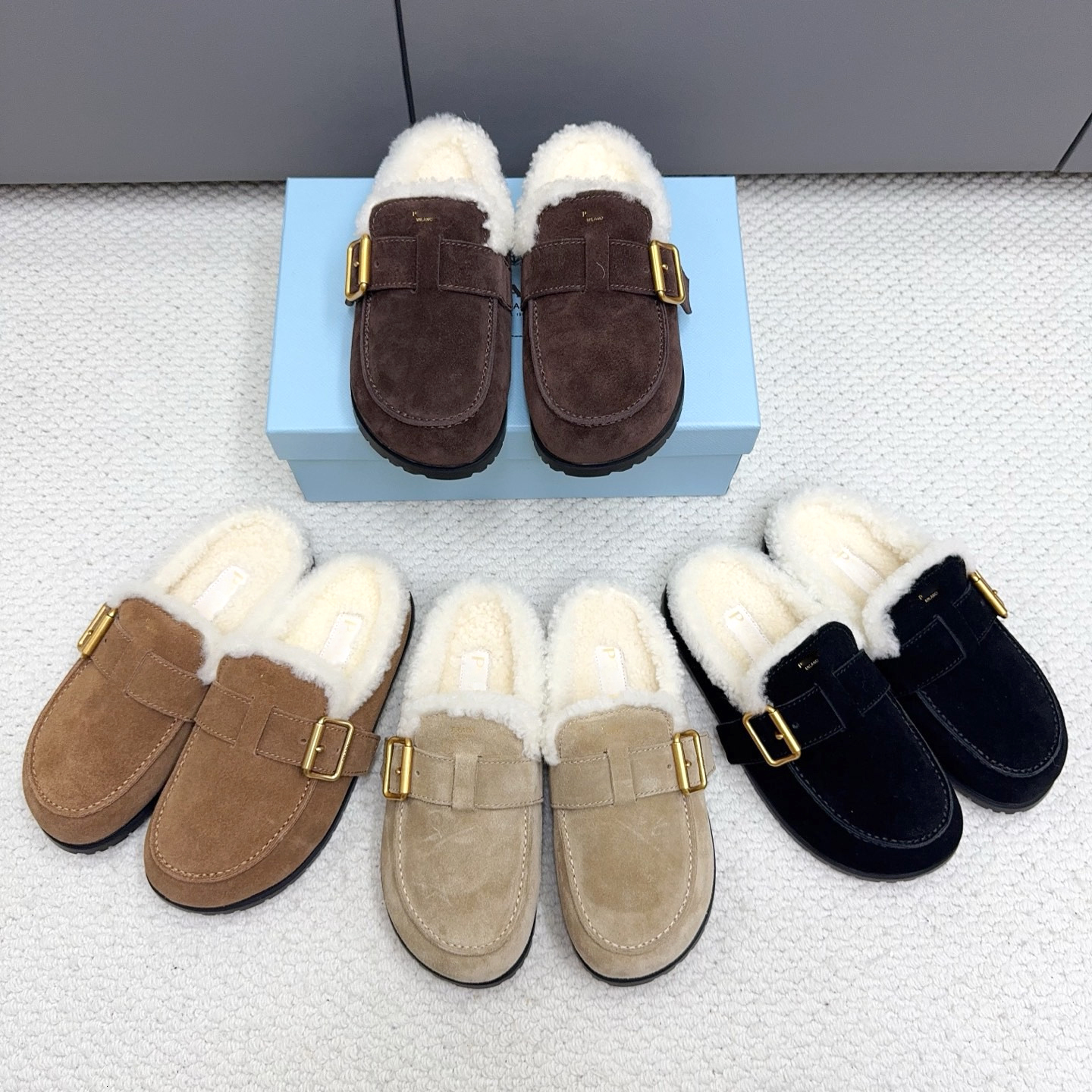 Triangle Metal sheet slippers Furry brown Home New Designer platform Fur tazz Winter Slip On warm Wool slide luxury Teddy Soft Mule Women sandal cas