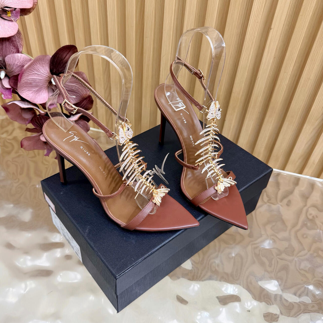 10A women sandal Fishbone Party Wedding Designer High heels luxury Sexy Ankle Strap Back open toe dress shoes Evening Metal Buckle slippers heel san