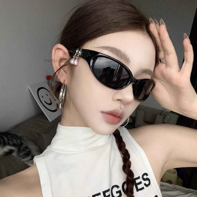 Designer Gentle Gm Sunglasses Jennie Same Style GM Sunglasses With Interchangeable Accessories For Women HighEnd Cat Eye UV Protection Sunglasses Fo