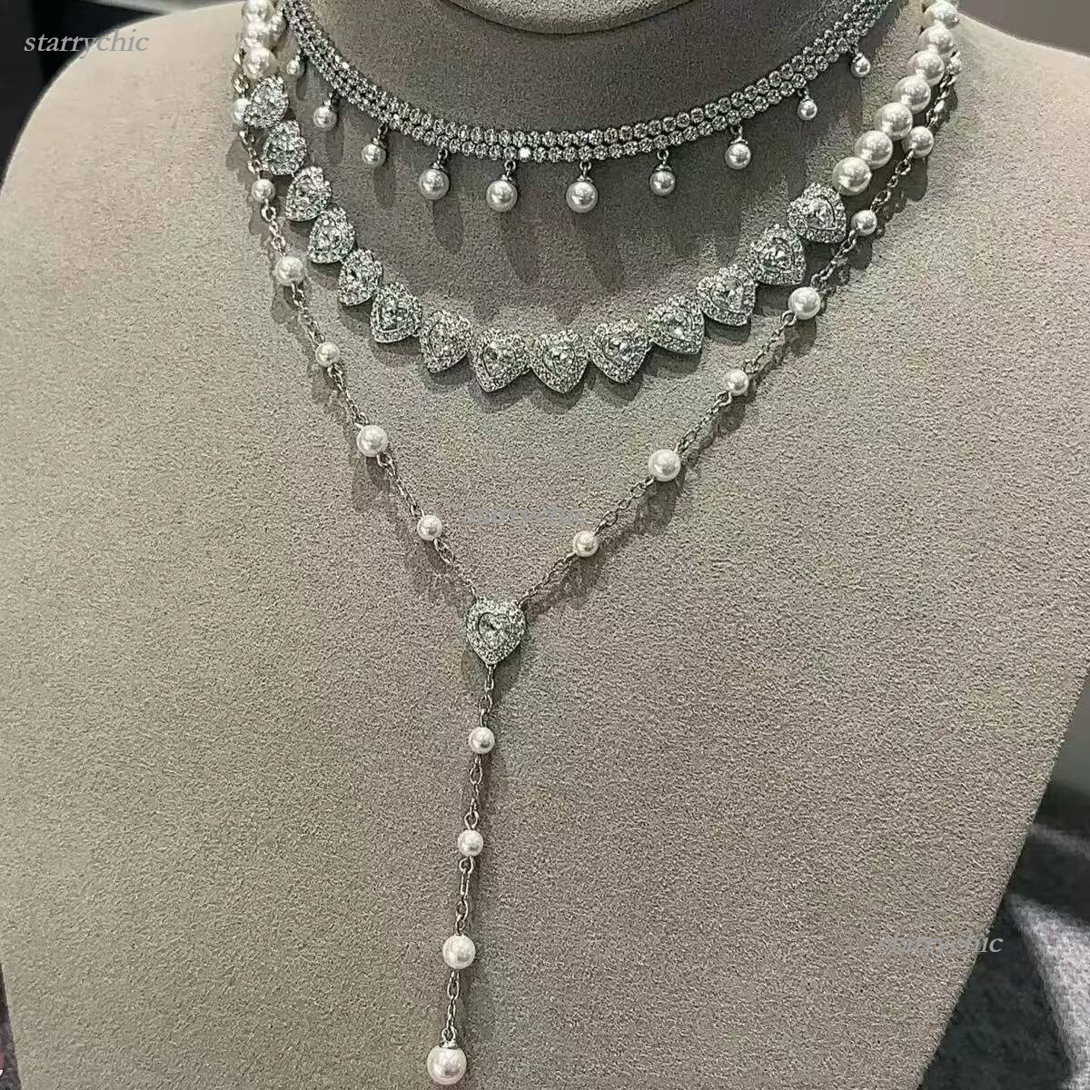 Classic designer necklace love necklace swan crystal tassel diamond necklace designer jewelry fashionable pearl versatile collarbone chain birthday