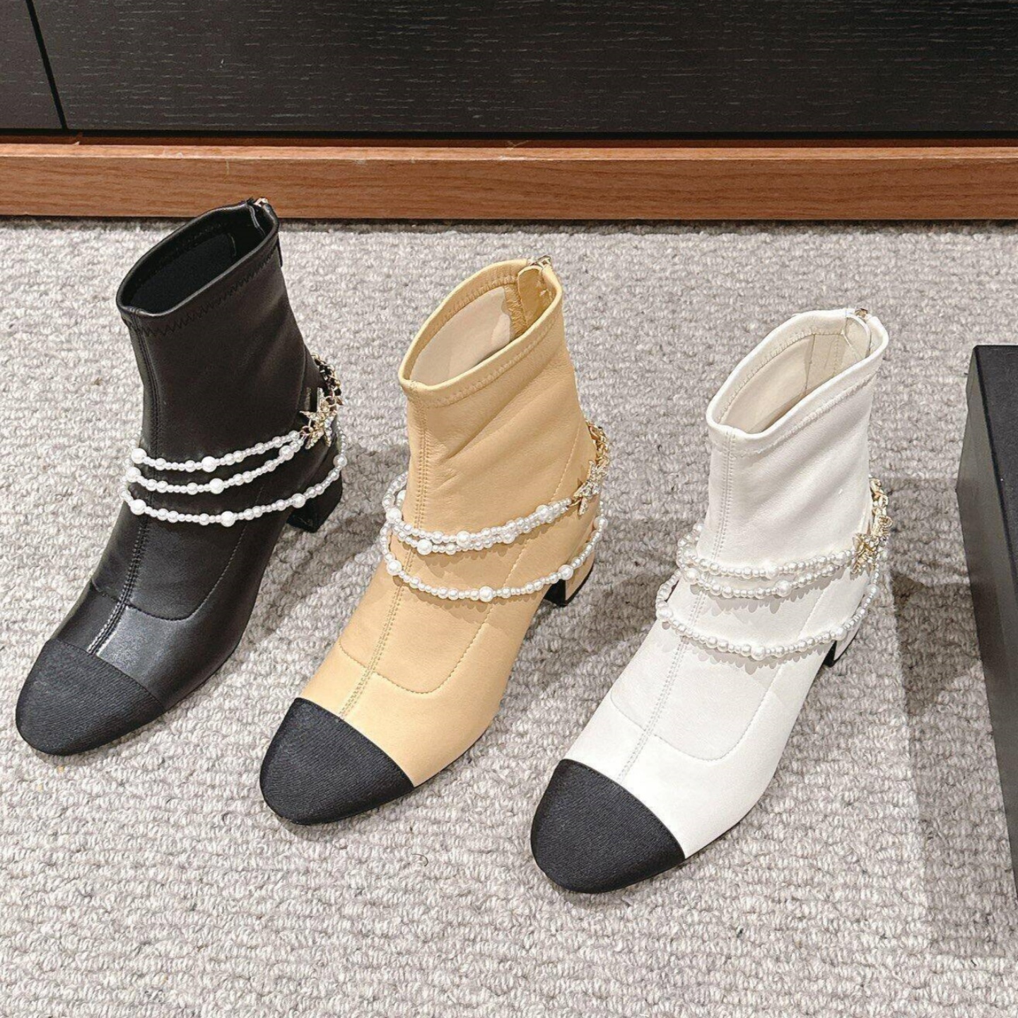 Designer Shoe Luxury Heel Boot Lady Ankle Calf Leather Zipper Club Formal Party Dress Boots Street Wear Stylish Quality Sale Modern New Original Des
