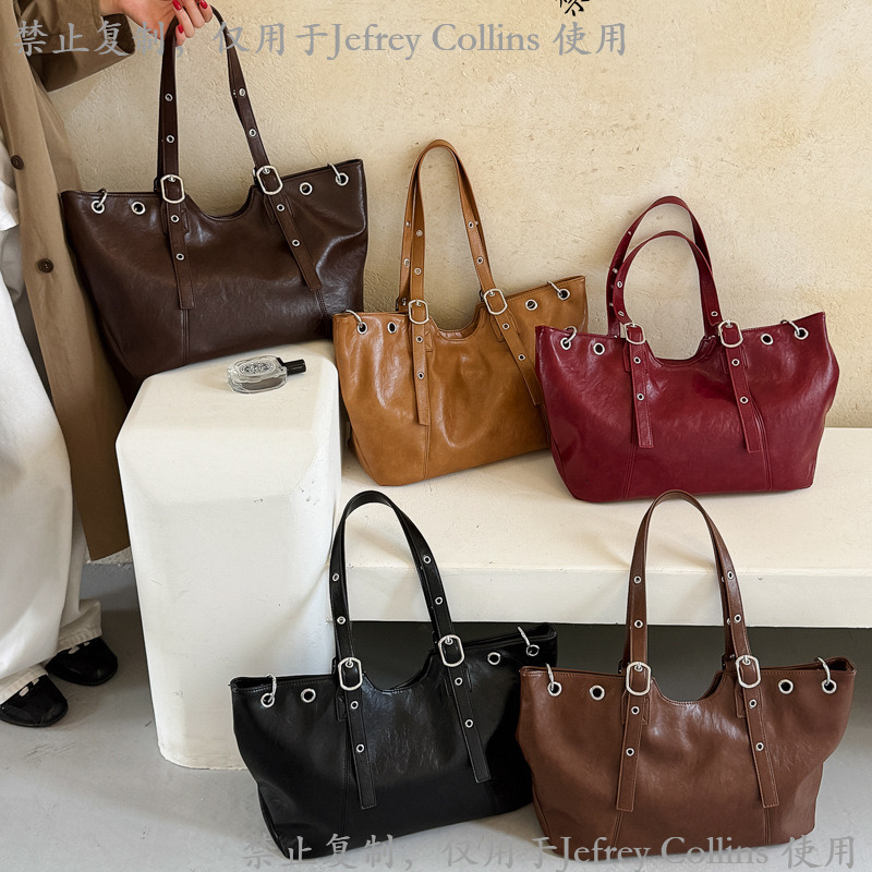 Sac de designer unique en cuir souple de style moto de grande capacité pour femmes 2026 nouvelle version coréenne de la mode fourre-tout sac de t
