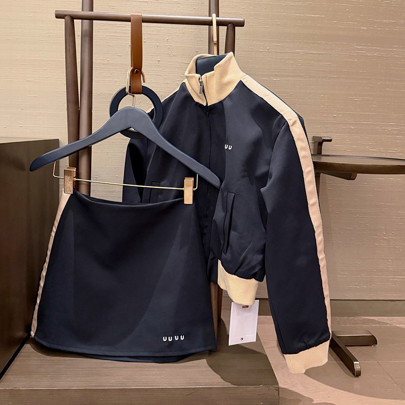 Color Blocked Women Sports Jacket Slim Mini Skirt Set Designer Embroidered Short Coat A Line Skirt 2 Piece Sets Luxury Brand Daily Versatile Skirt O
