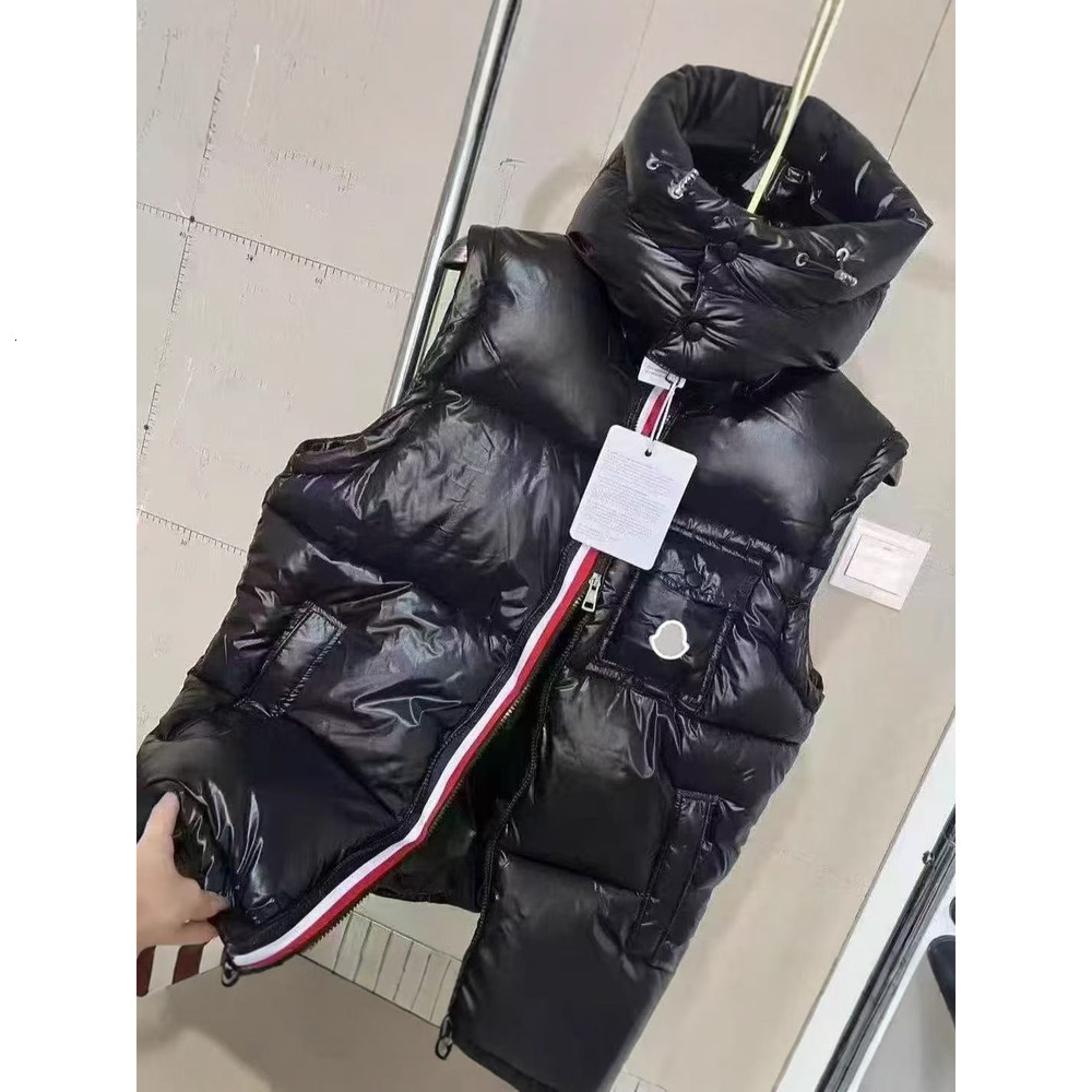 Mens Vest Embroidery Designer Gilet Puffer Vest Winter Clothes Have Down Thick Hooded Jacket Body Warmer Classic Park Weste Coats For Womens Apparel