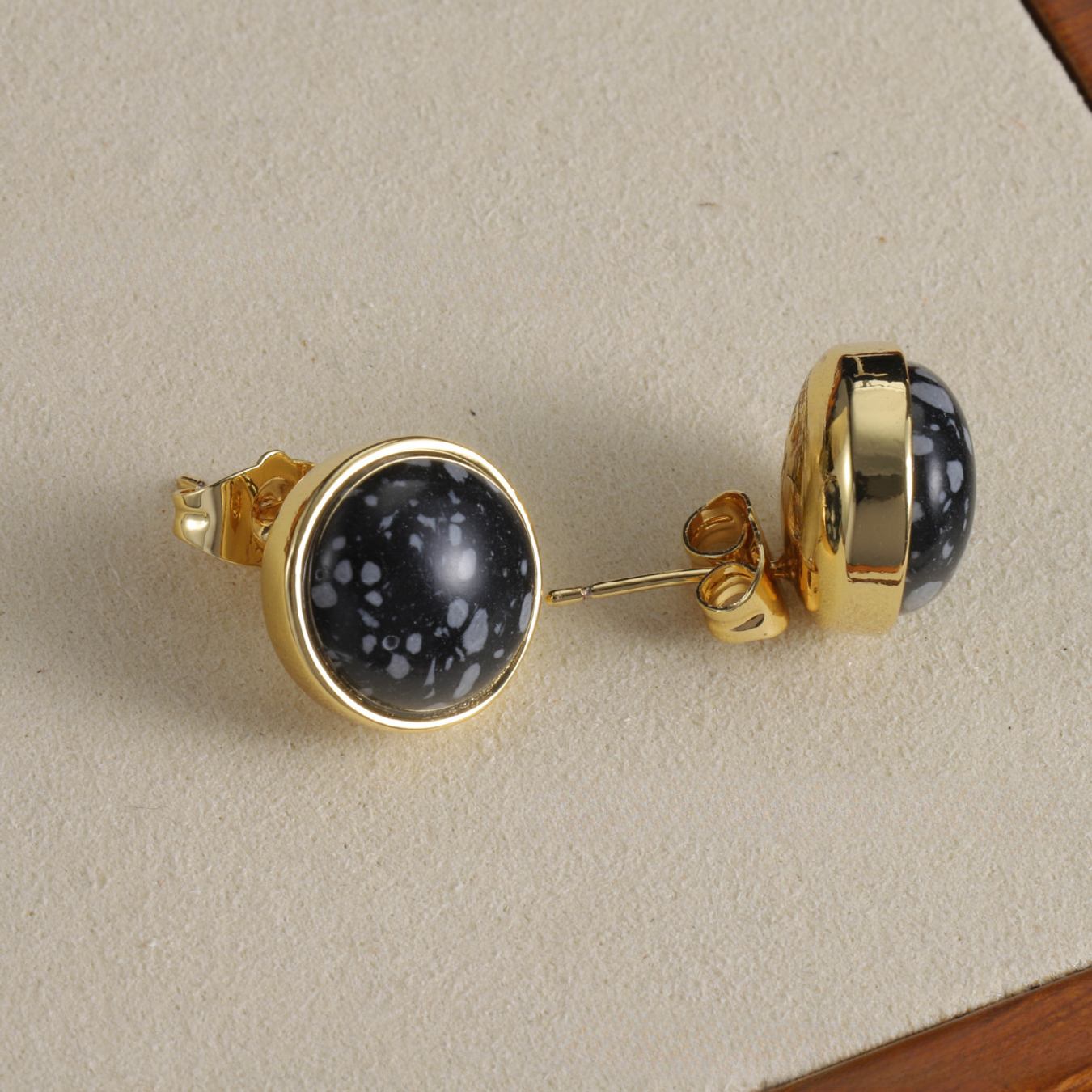 Fashion Color Stud Earrings Designer Jewelry Stamp Letter Fashionable Jewelry Women Romantic Gift