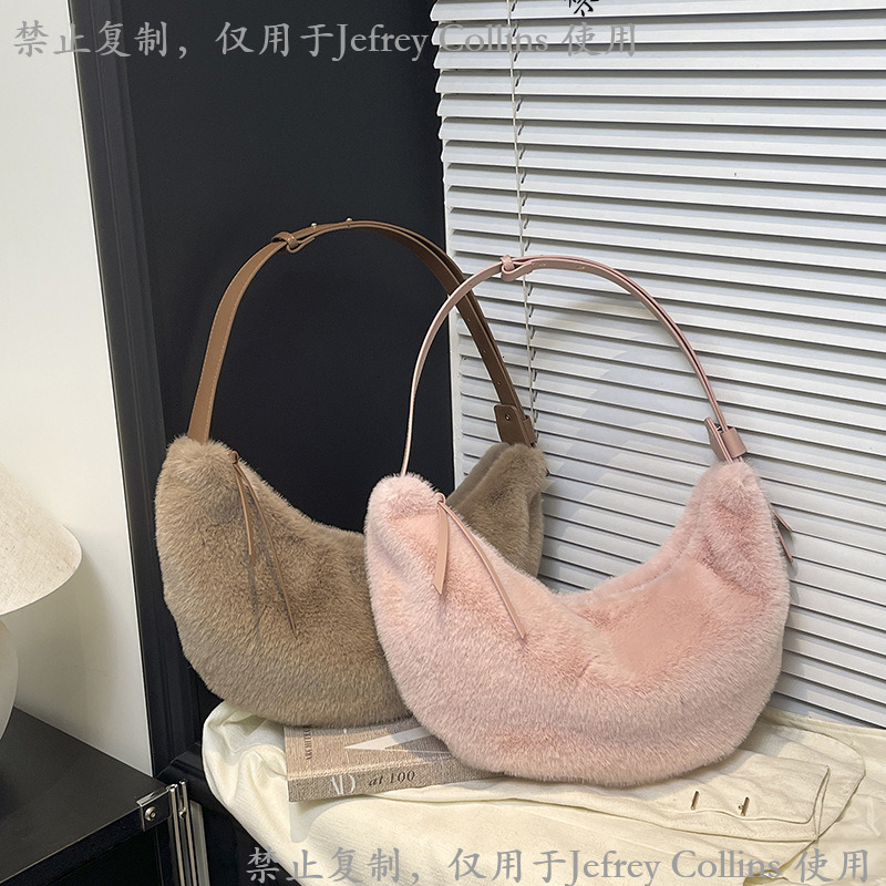 designer bag Plush Dumpling 2026 Autumn/Winter New Furry for Women, Casual Versatile Shoulder Bag, Fashionable and Lightweight Crossbody Bag