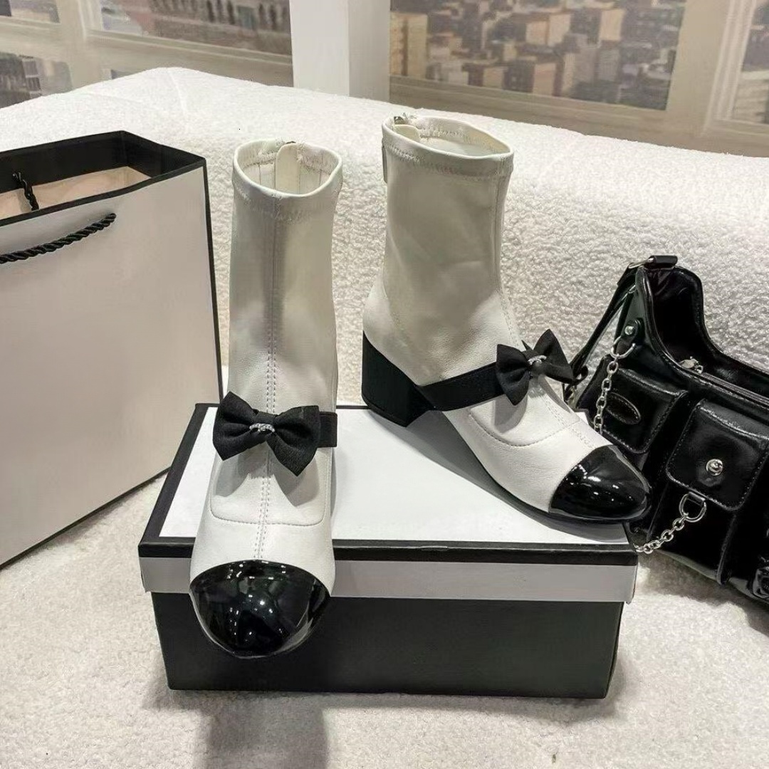 Luxury Shoe Designer Short Boot Female Leather Metallic Chain Buckle Strap Black Night Boots Club Hot Sale Modern Original Design Party Fall Winter