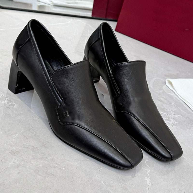 Womens chunky block heel Galleria loafer Classic Slightly elongated square toe commute loafers Black nappa leather Gold Iconic decoration loafer