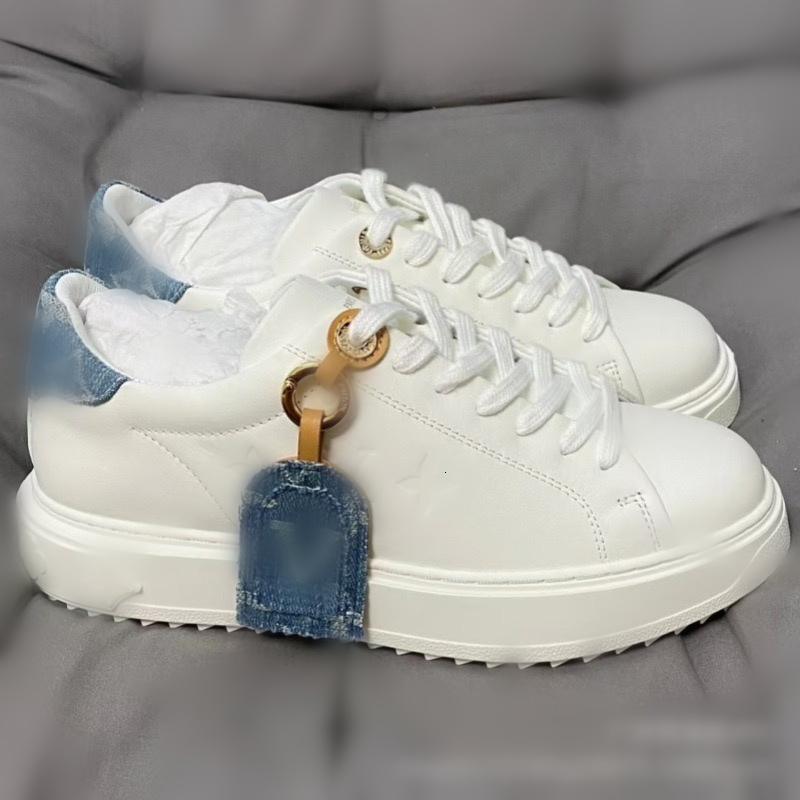 Baskets blanches à semelle épaisse pour femmes, chaussures de styliste en cuir avec épissure au dos, chaussures décontractées à lacets, chaussure