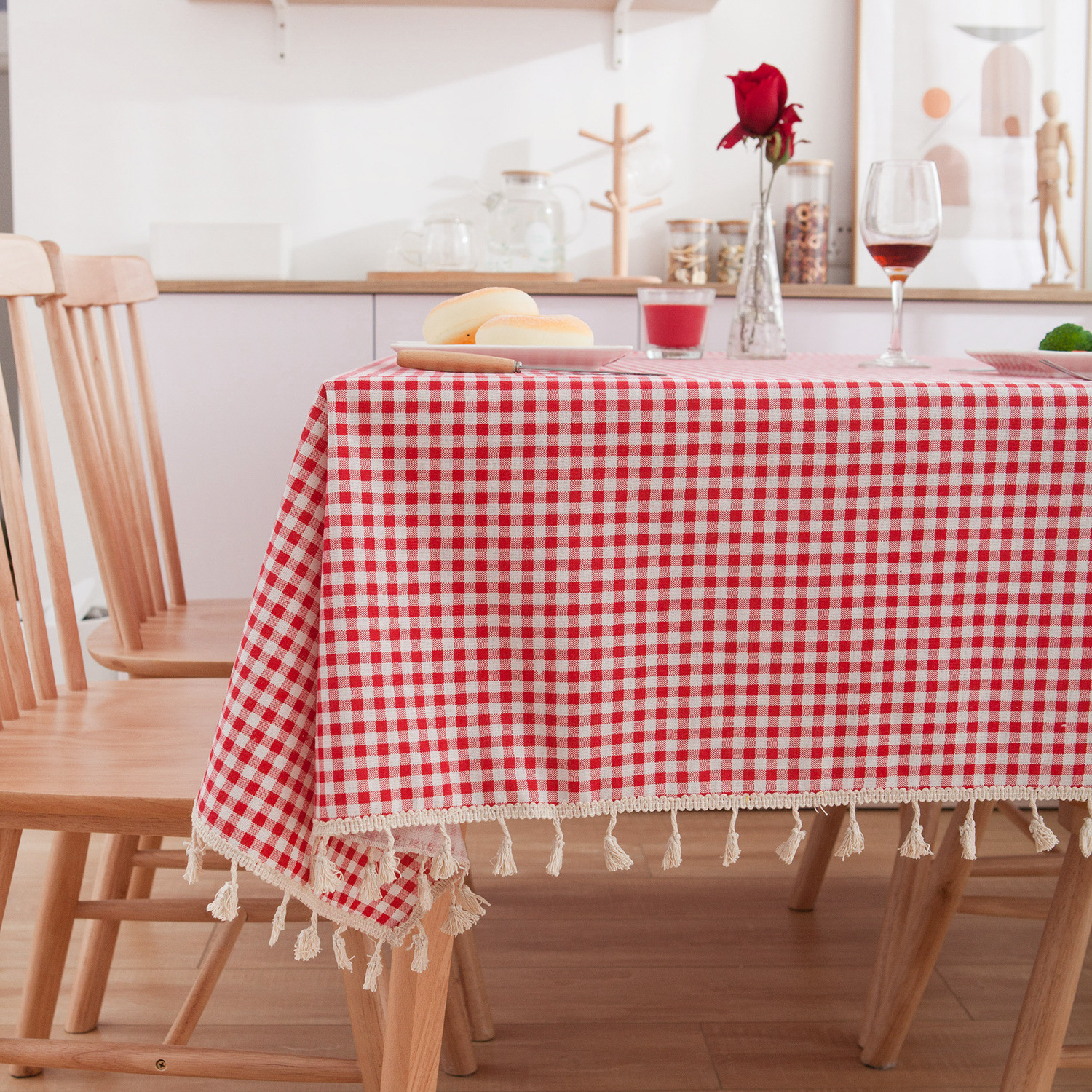 All-over Plaid Tablecloth Featuring A Fresh, Pastoral Style, Complete with Tassel Trim perfect for Home Dining Tables.