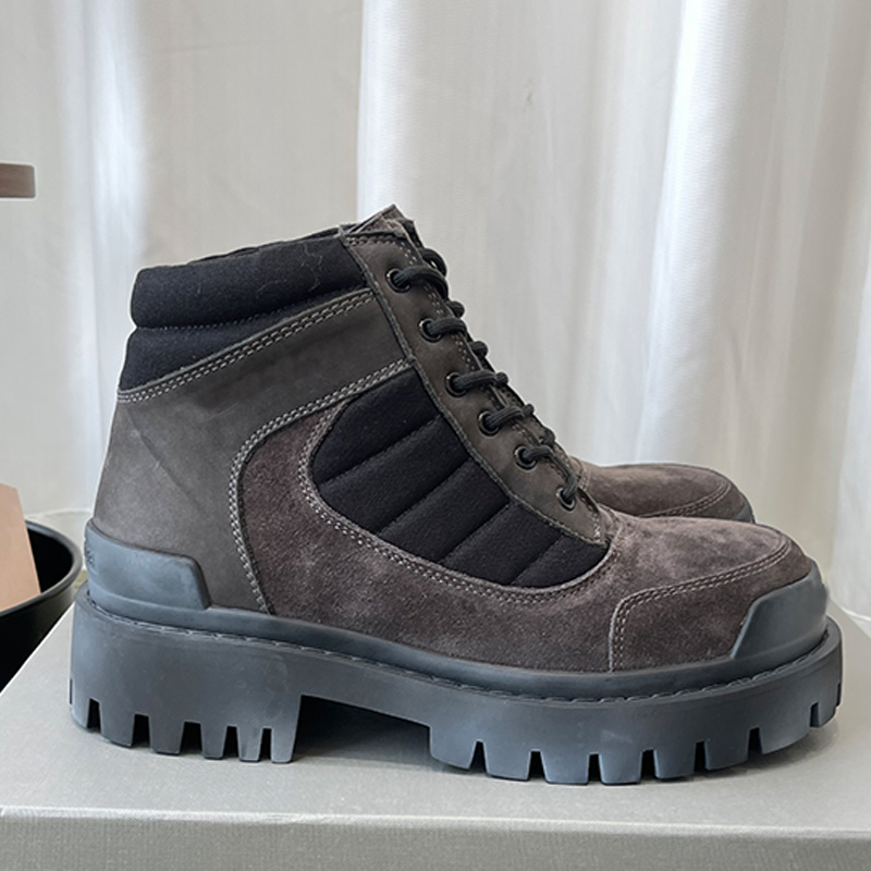 Mens Womans Combat Strike Low Boot in Brown Black Luxury Matte Leather Spliced Suede Shoes Upper Short Boots Mans Womens Outdoor Sporty style Combat