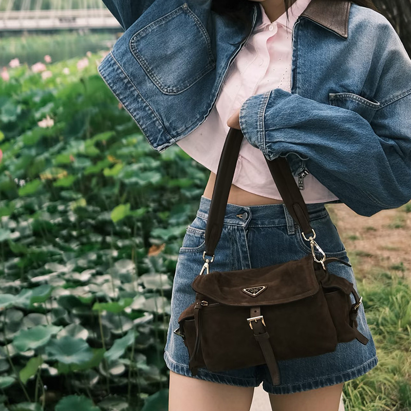 Daily Fashion Trendy Retro Casual MultiFunctional MultiPocket Nylon BikerStyle Shoulder Underarm Bag New Autumn And Winter Women's Bag