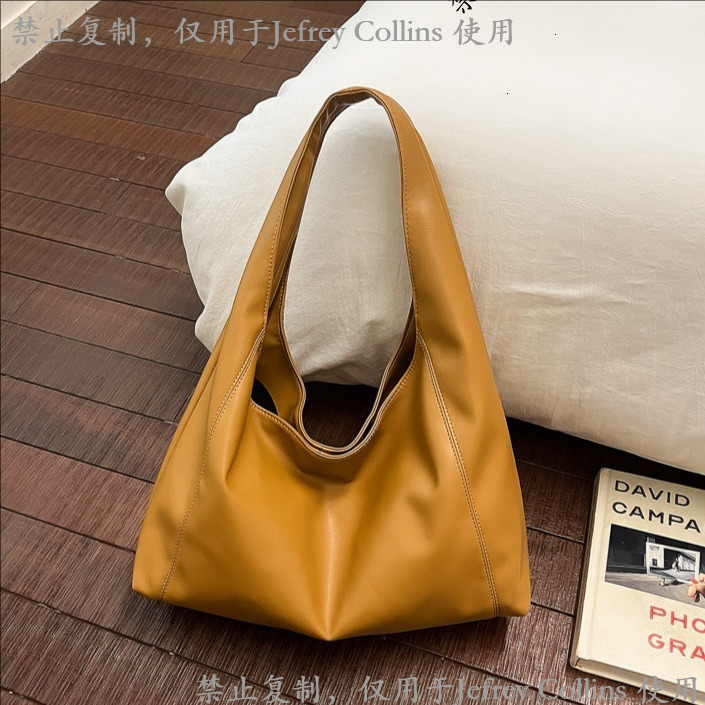 Relaxed style soft leather tote for designer bag women, 2026 new trendy high-end shoulder bag, vintage commuter fashion underarm bag