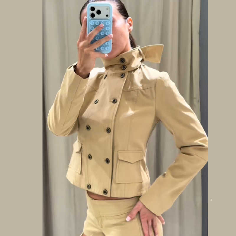 Chic Ladies Cropped Stand Collar Long Sleeves Double Breasted Pockets Outerwear Autumn Winter Commuting Streetwear D260909