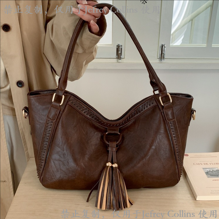 Cross-Border Women's High-End Vintage Style Handheld Tassel Handmade Commuter Tote Casual designer bag Shoulder Underarm Bag
