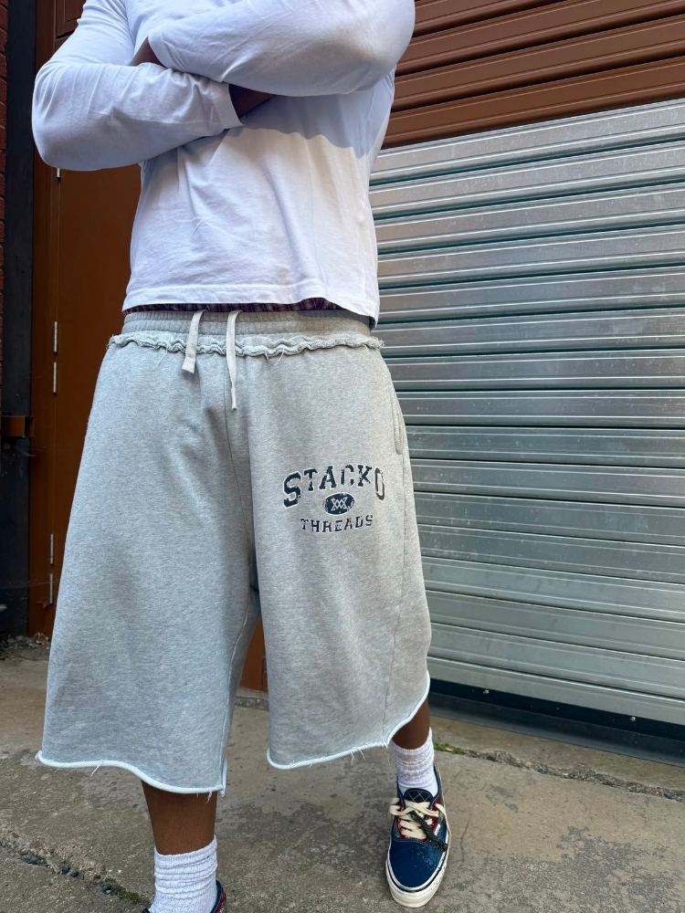 Streetwear Retro Pilot Sweatshorts Grey Crest Graphic Woven Label Frayed Long Y2K Swag Hip Hop Terry Unisex Baggy Shorts