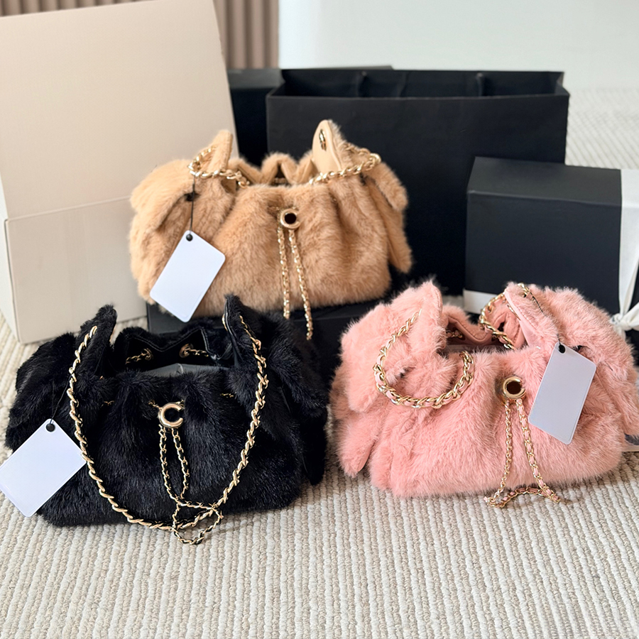 Sac fourre-tout design femmes en peluche lettre motif mode sac en cuir hommes sac à bandoulière de luxe classique sac chaîne bandoulière sac à ba