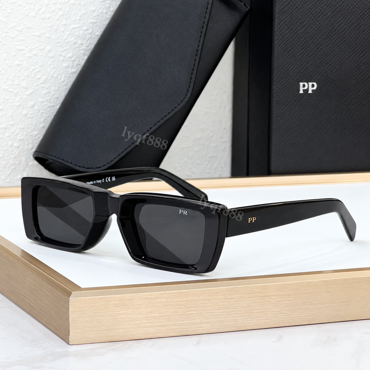 Designer Sunglasses Mens Womens Classical Sun Fashion Beach Glasses luxury glasses mens sunglases High Quality uv400 casual Design Suitable Driving