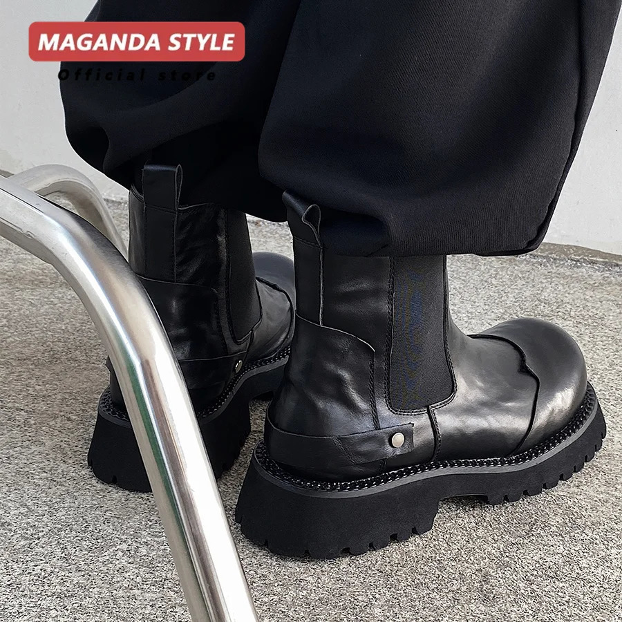 Cowhide short boots for men's Chelsea leather casual upturned high top shoes big toe black thick sole 260908