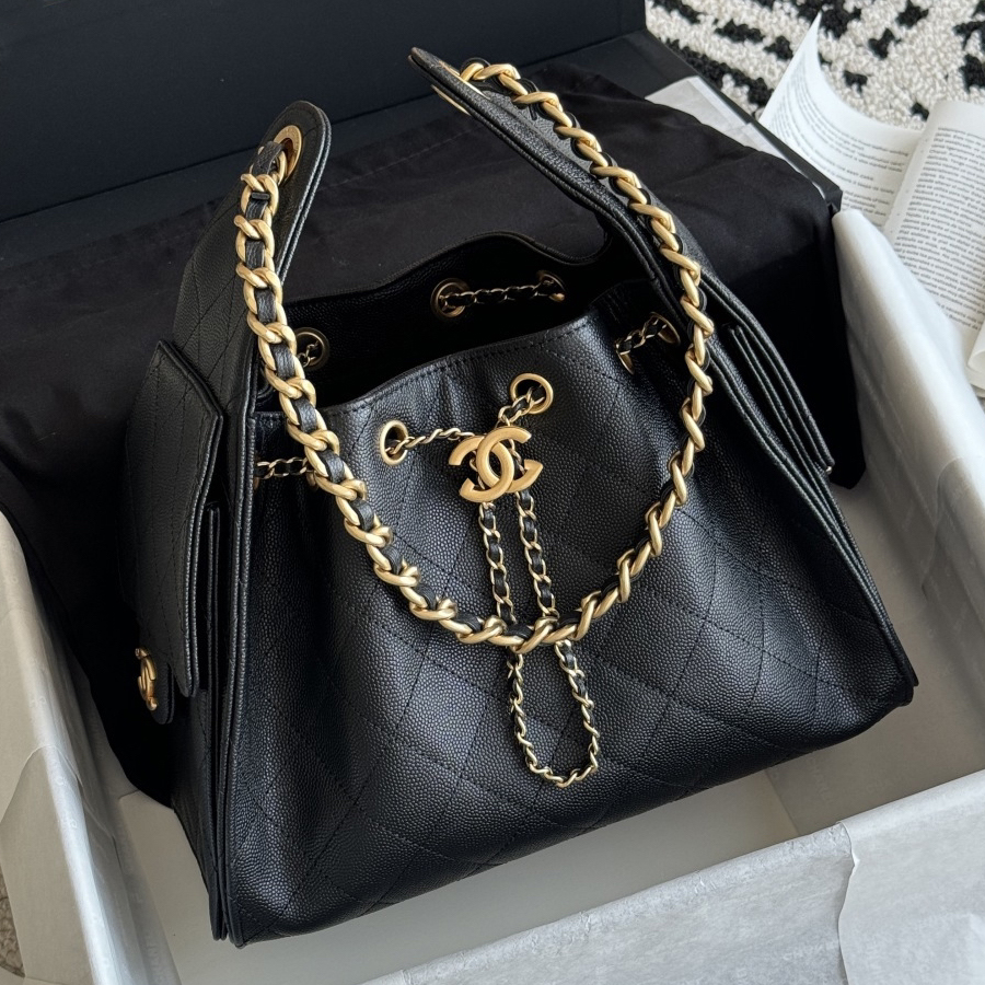 Top Quality bag Designer Bag Mini 25 Tote Bag with Drawstring Metal Chain and Leather Accents Caviar Finish Smooth Lambskin Luxury Bag Large Capa