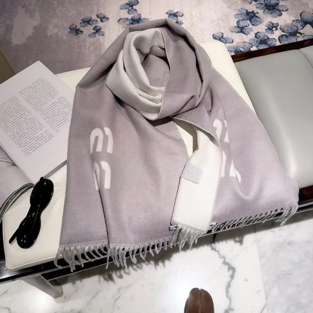 High-quality new solid-color double-sided letter scarf for autumn and winter thickened faux cashmere warm shawl simple and fashionable good