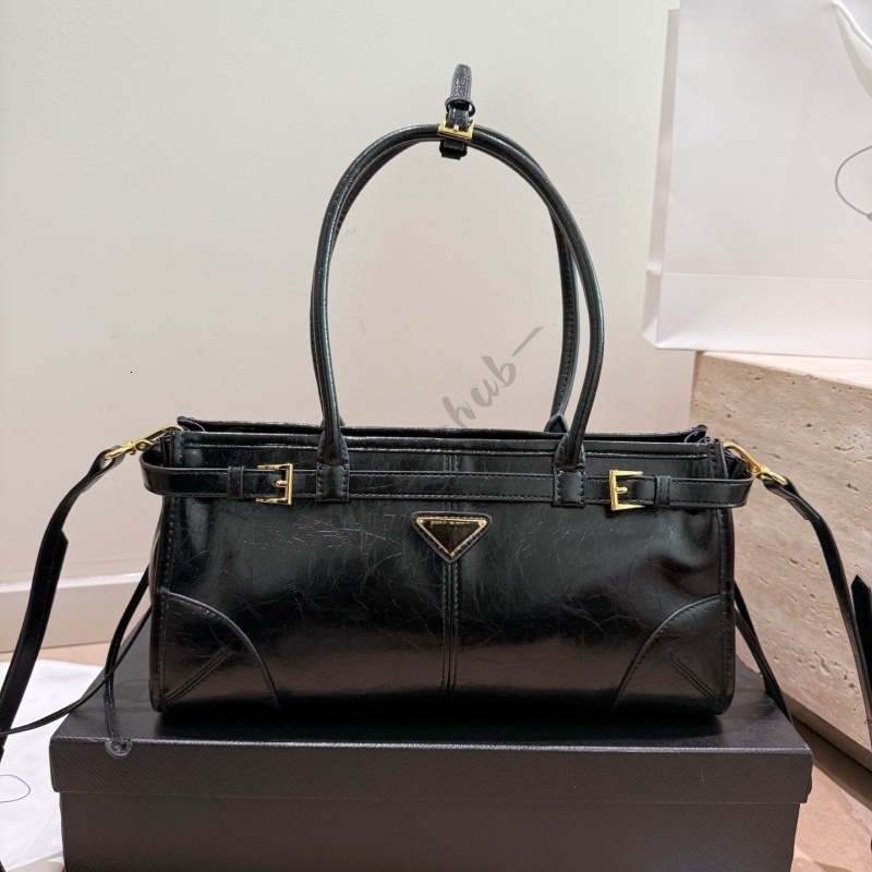 10A Quality Soft Luxury Designer Tote for Metallic with Solid Colors Hand bags Shoulder Bag Bran d Genuine Leather Cross body Women High quality wom