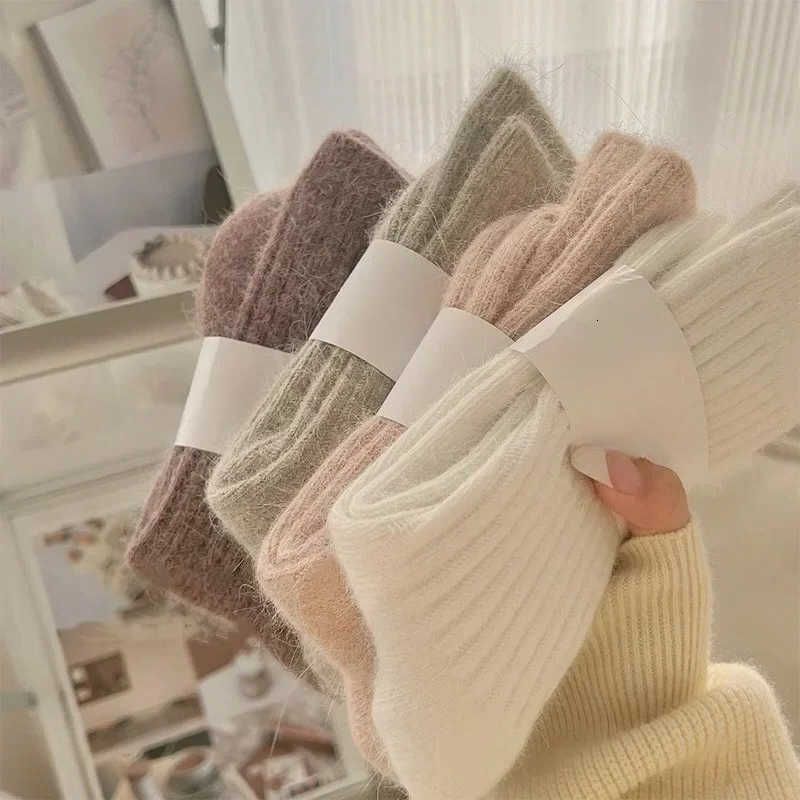 Cashmere Winter Thick Warm Women's Wool Socks Japanese Harajuku Style Solid Color Long Thermal Fashion Sox for Ladies H260910