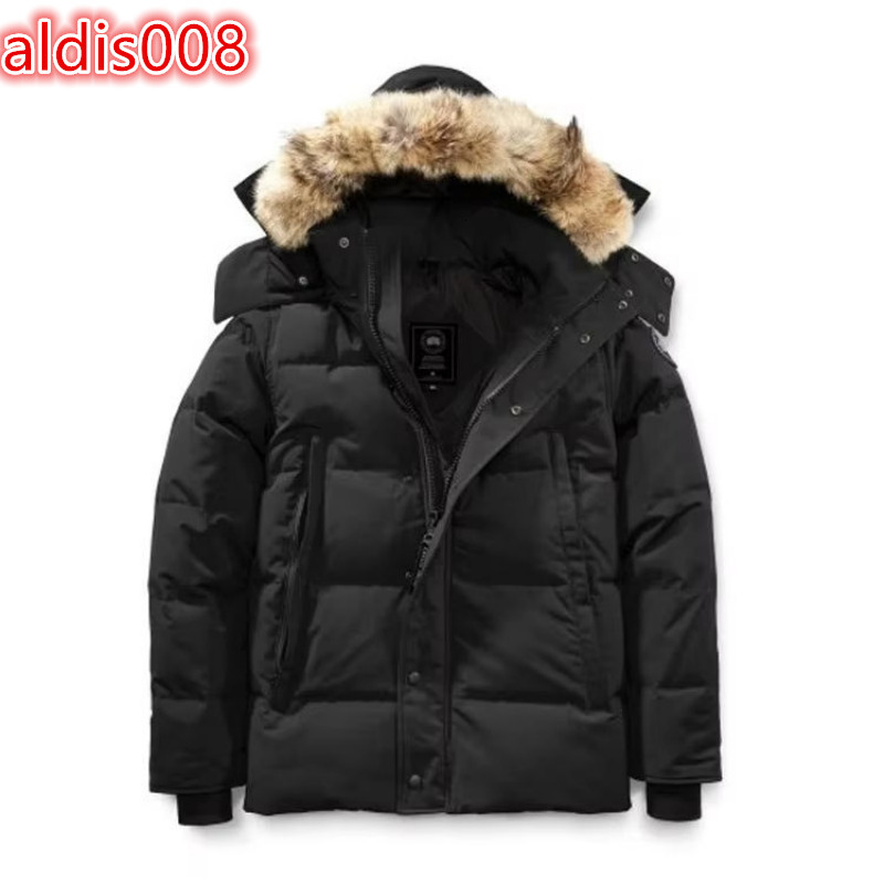 Wholesale Best Quality Fashion Custom Men's Black Parka Coat Jacket Winter Thick Duck Down Jackets with Fur Collar