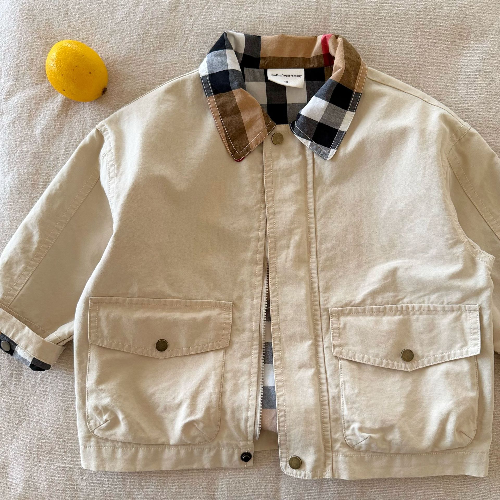 2026 autumn and winter hot designer children's trendy plaid jackets for boys and girls classic temperament jackets for babies