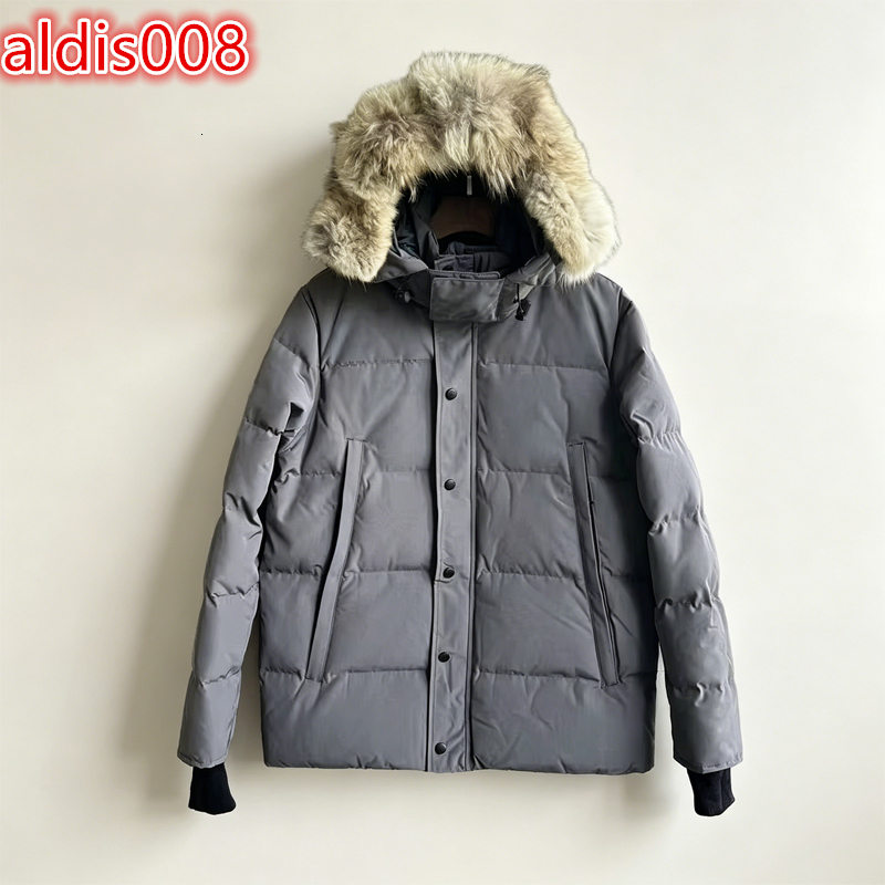 GYQ Wholesale High Quality Hooded Casual Winter Zipper Waterproof Windproof Breathable Thick Fluffy Warm Wolf Fur Filled Jacket