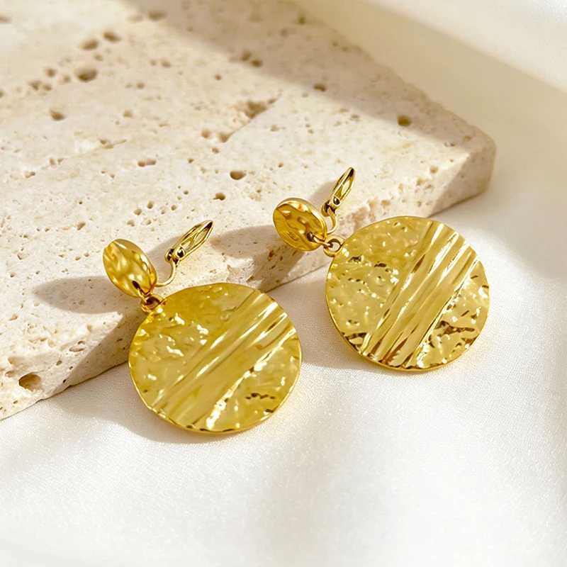 Vintage Round Stainless Steel Ear Clips Female 18K Gold-Plated Irregular Folds Design Non Tarnish Dangle Earrings Jewelry M260922
