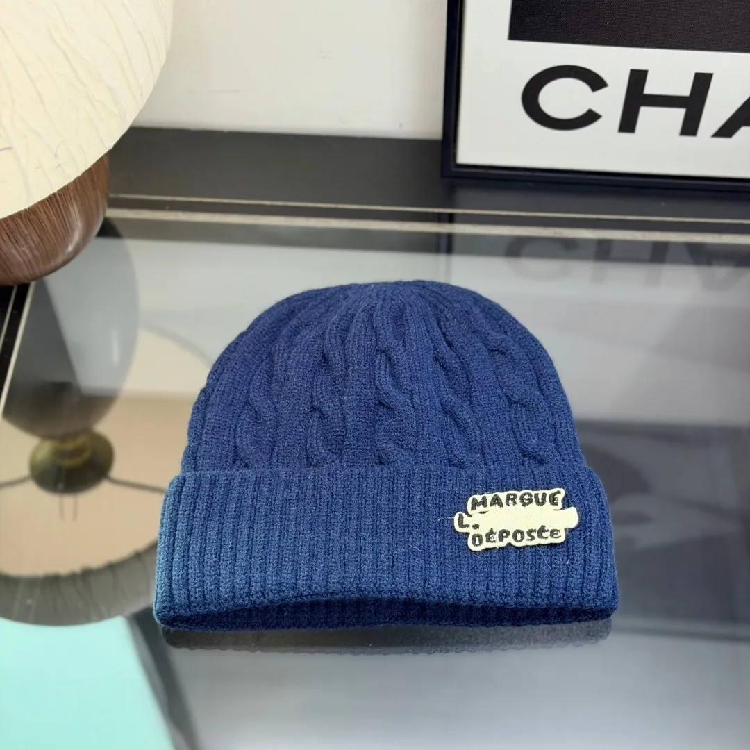 Winter Knit Designer Beanie Hat Unisex Warm Skull Cap for Men and Women Casual Outdoor Fashion Stylish Soft Knit Winter Hat