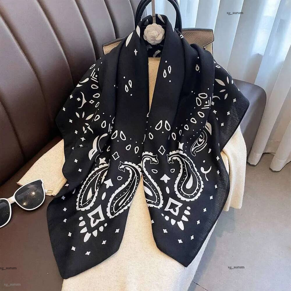 Écharpe carrée imprimée Paisley pour femmes, foulards en soie, Bandanas de luxe, grand Shl Beh, enveloppes Hijab élégantes 26H0117 C260704