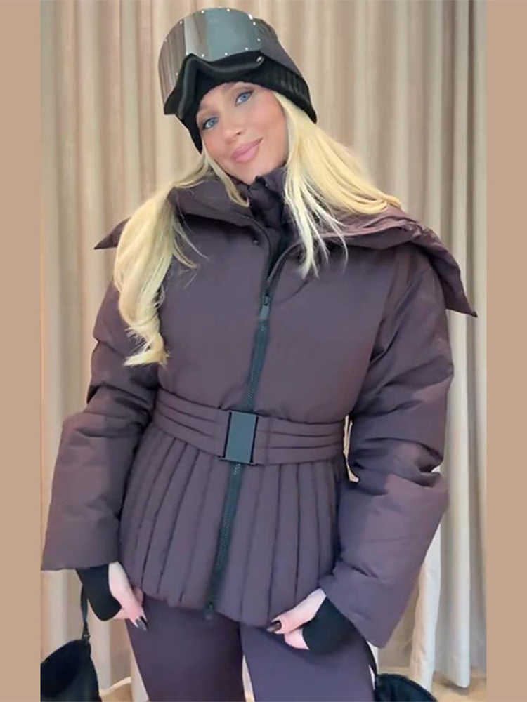 Coat Ski Parkas Jacket Women Zipper Belts Thicken 2025 Winter Skiing Cotton Lapel Snow Female Skiwear Outdoor Street Outwear TopT260911
