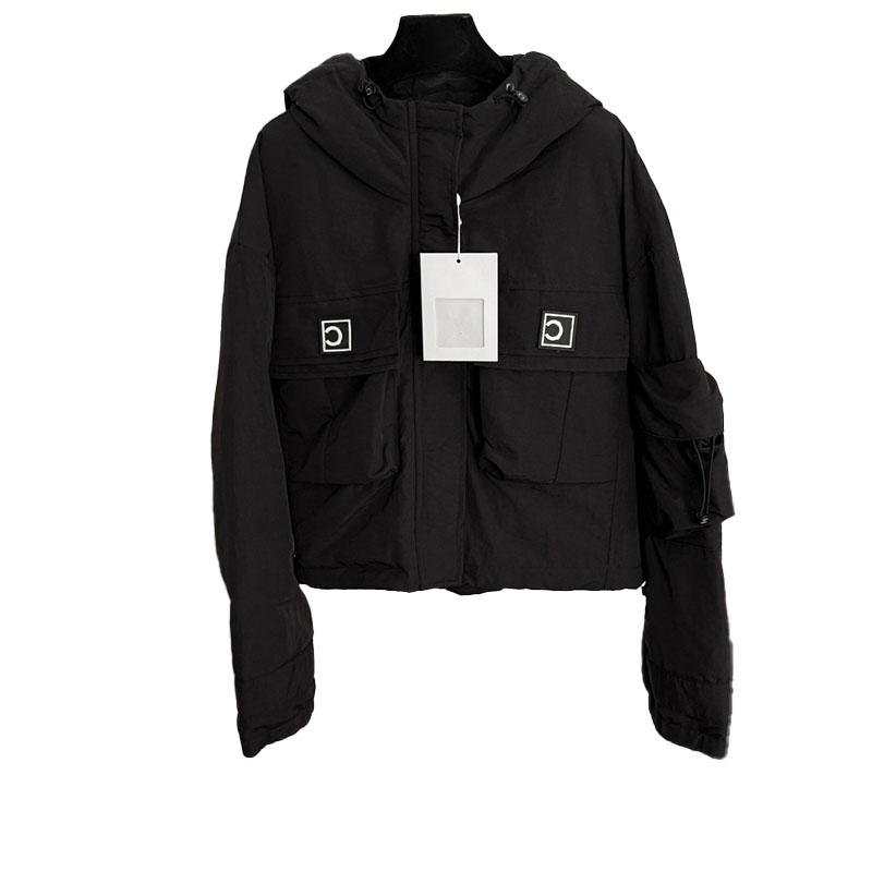 Designer Women Hooded Puffer Coat Cropped Cotton Padded Jacket Street Style Multi Pocket Cargo Jackets Winter Resort Vacation Outdoor Parkas Puffers