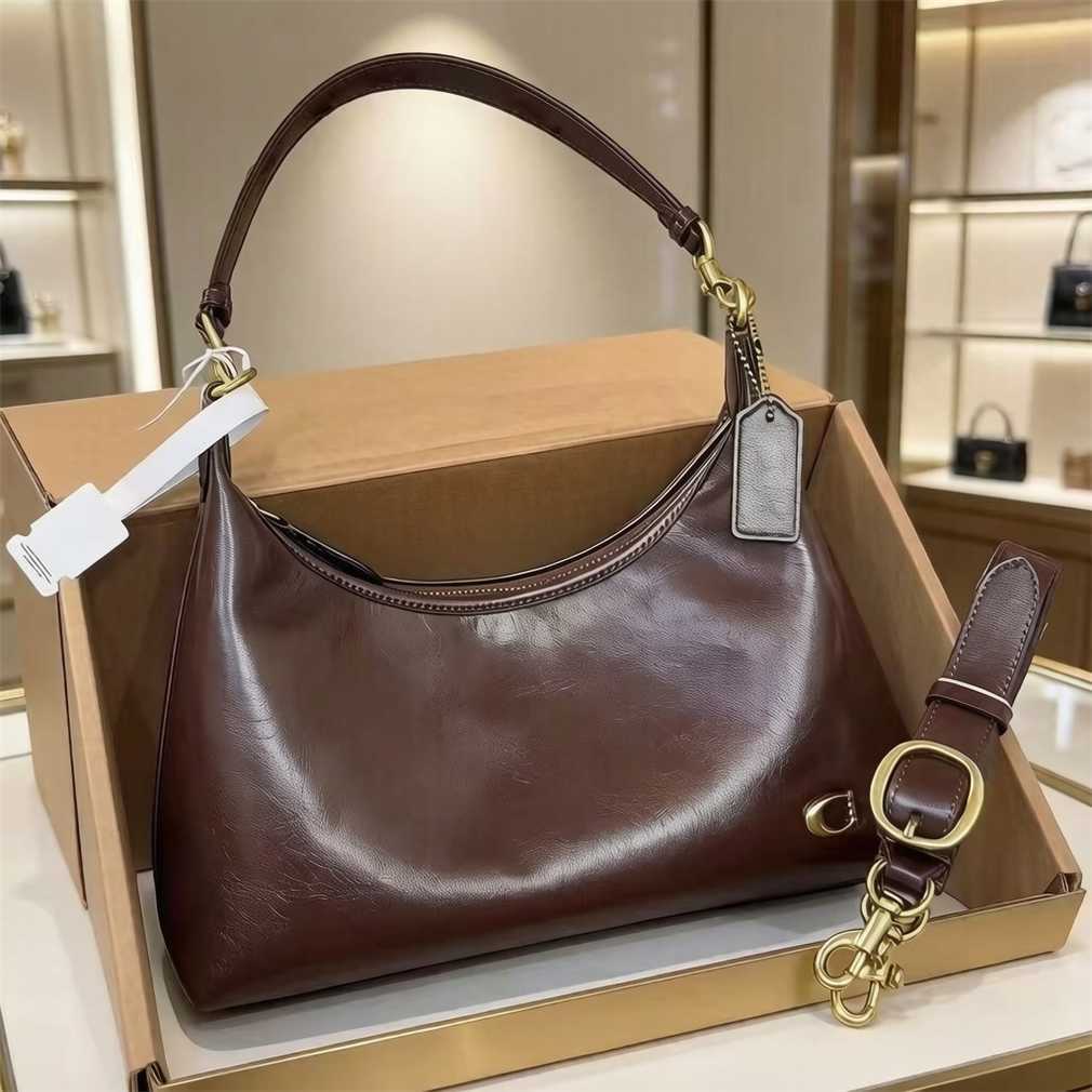 Luxury Bags Teri Hobo 25cm And 30cm New Womens Bags Juliet Half Moon Handbag Retro Hobo Denim Crossbody Designer Bag Shoulder Bags Monogram 12A