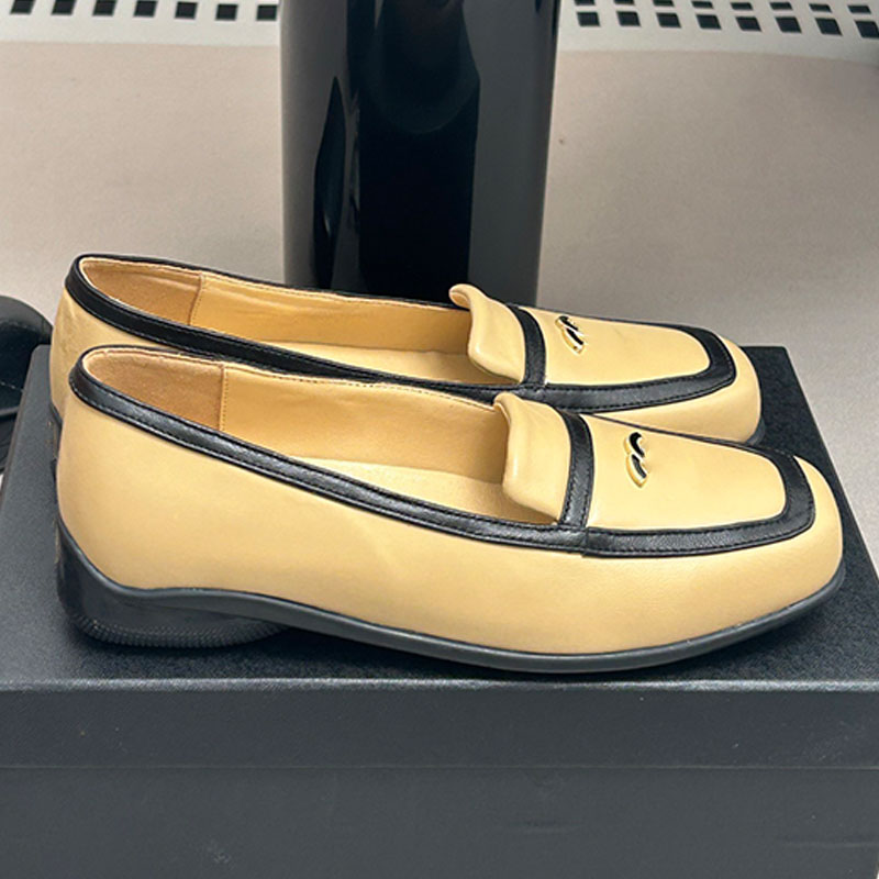 Womens Designer Loafers Square Toe Flat Shoes Elegant Polished Calf Leather Formal Shoes Without Laces Classic Shallow Mouth High Quality Shoes Wear