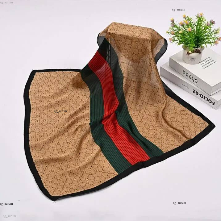 Personnalité Écharpe Bandeau pour Femmes Designer Willy Longue Poignée Sac Foulards Paris Épaule Fourre-Tout Bagages Ruban Tête Wrap 70X70 cm