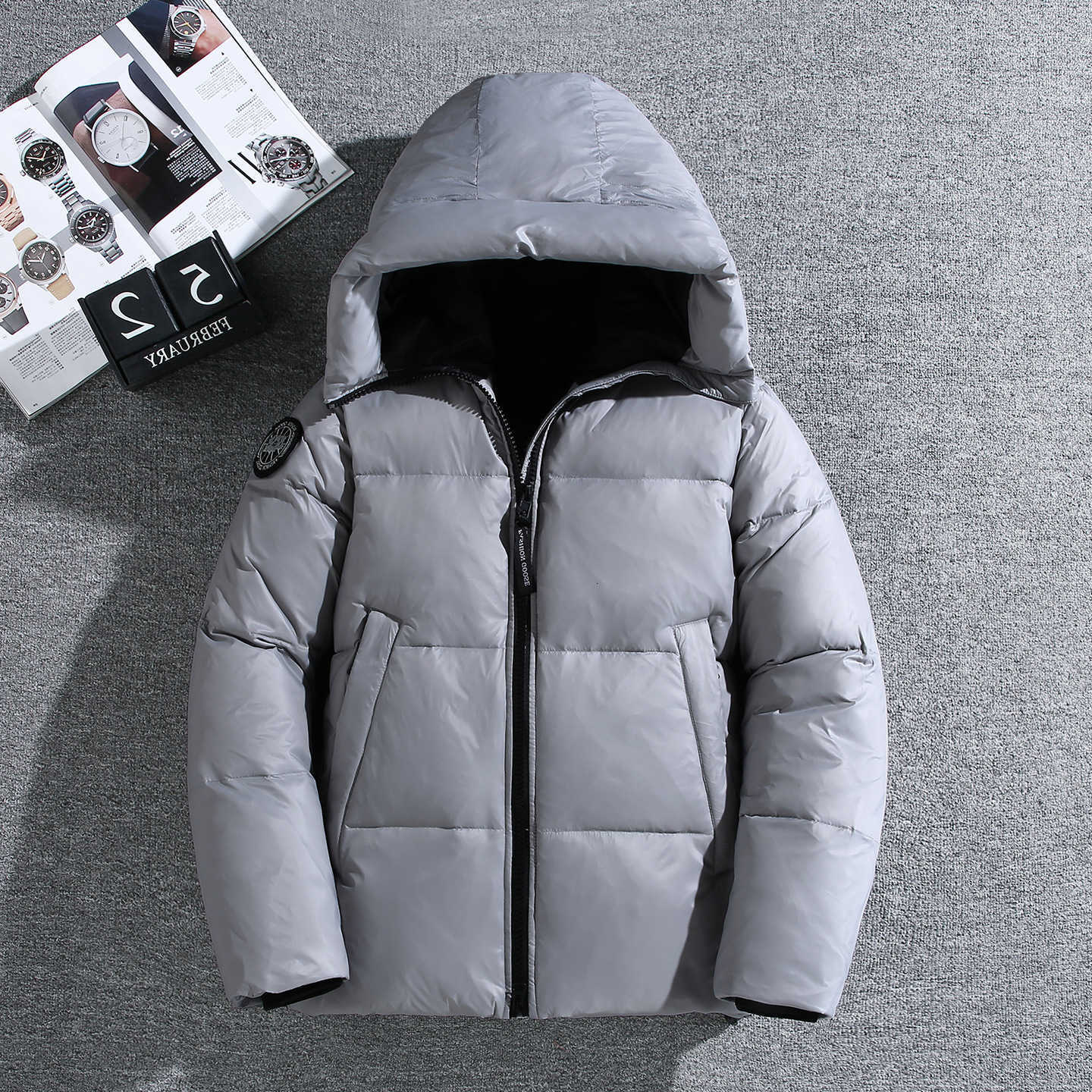 Lightweight Down Winter Jacket Men's Luxury Waterproof White Duck Down Warm Coat Couple's Casual Snow Clothes Short Down Jacket T260911