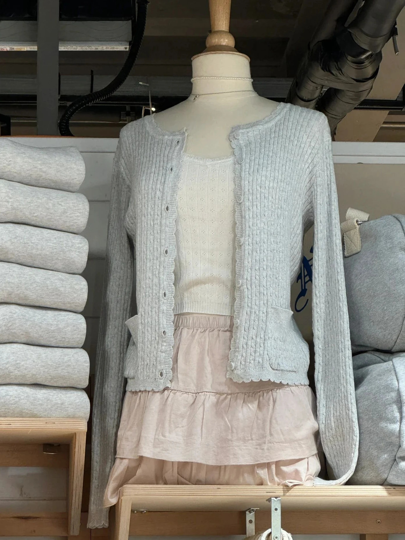 Pockets Twist Flower Knitted Sweater Cardigan O-Neck Single Breasted Long Sleeve Slim Sweaters Vintage Streetwear Gray Crop Tops 260910