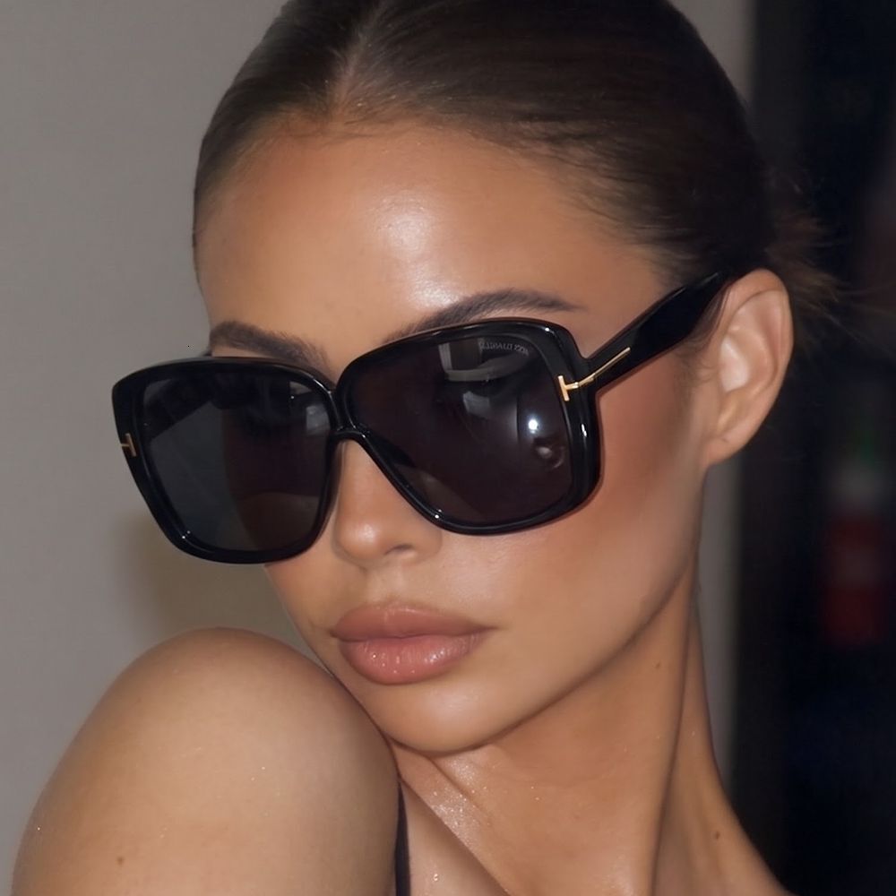 New stylish square-frame sunglasses men women, suitable sales in Europe the US, perfect for outdoor activities and driving, with a unique design