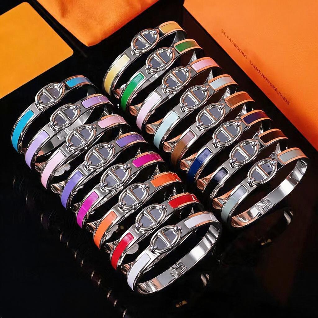 Bracelet en argent en acier inoxydable avec nez de cochon H, marque de styliste, classique, manchette en cuir pour femmes, mode européenne, bijou