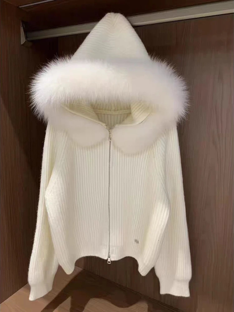 Winter Long Sleeve Knitting Coat Women Elegant Casual Zipper Hooded Knitwear Female Warm Sweet Vintage Loose Fur Collar Coat 260910