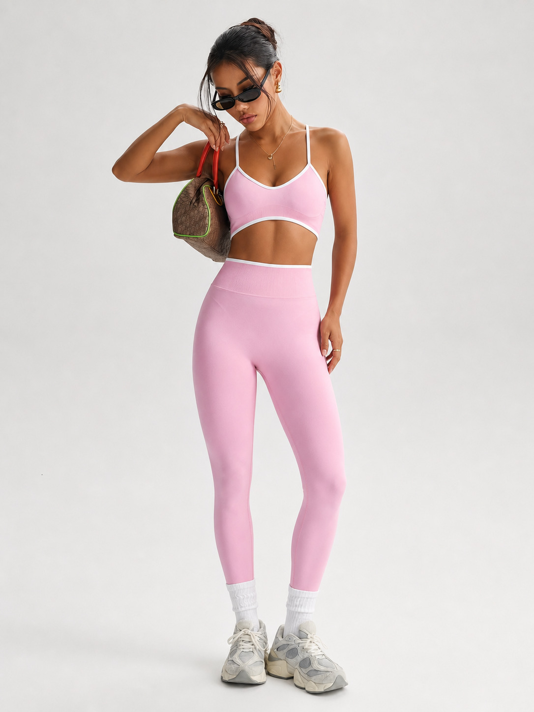 Set da yoga senza cuciture da donna Set da yoga a contrasto con finiture bianche Reggiseno sportivo a vita alta Leggings 2 pezzi Completo da palestr