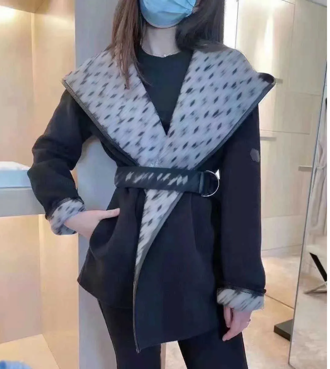 hood designer jacket women wool silk fabric jacquard Belt coat Long sleeves High-end High quality fashion comfort top