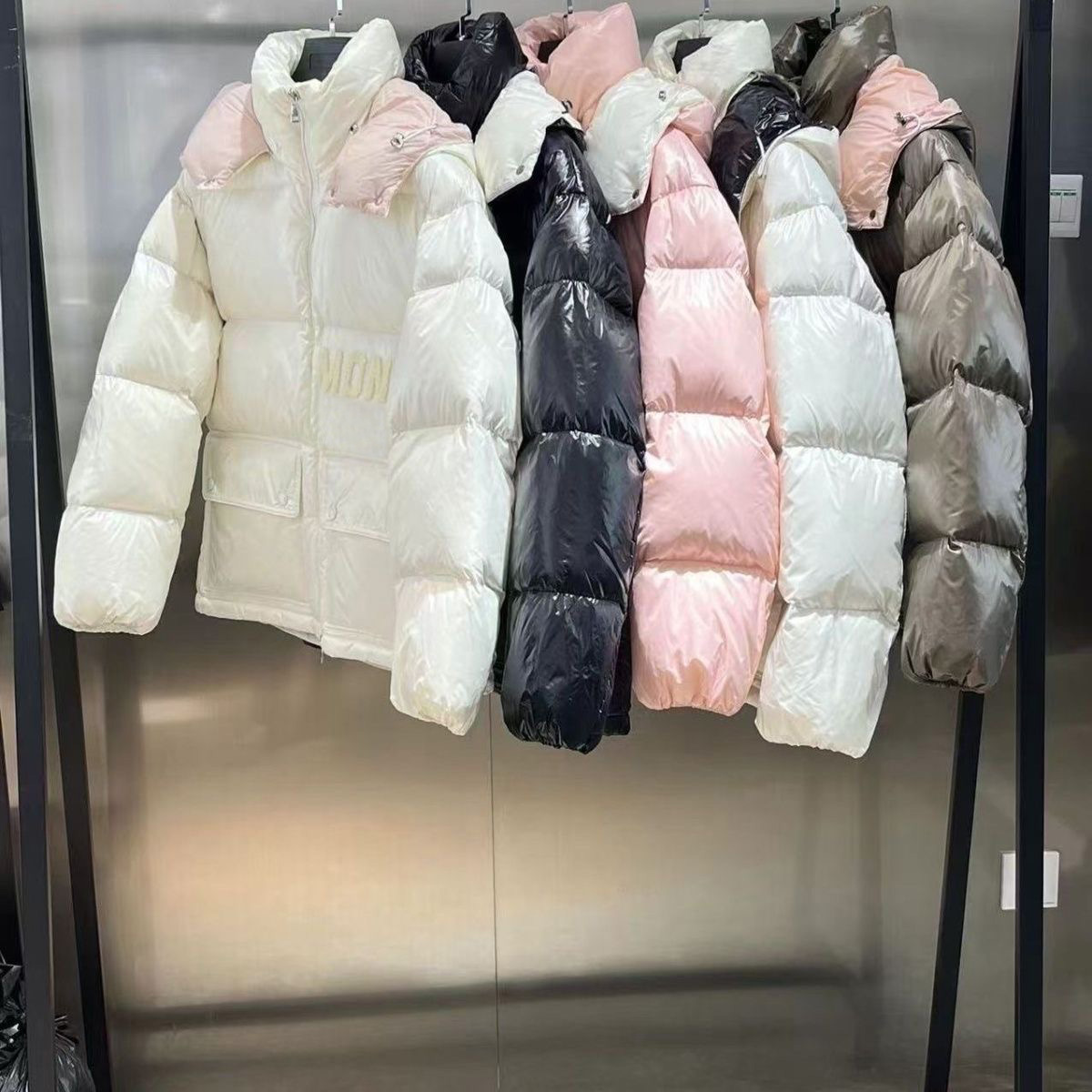 Abbaye puffer jacket Designer Womens down jacket winter coats Cable-knit embroidered letters Short zippers hooded down jacket goose warm down outerw