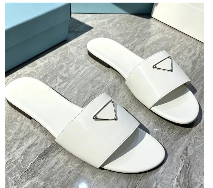 Slippers Designer Womens Sandal Summer Beach Stripes Casual Flat Slippers Sliders women ladies flip flops Embroidery Double PA AL