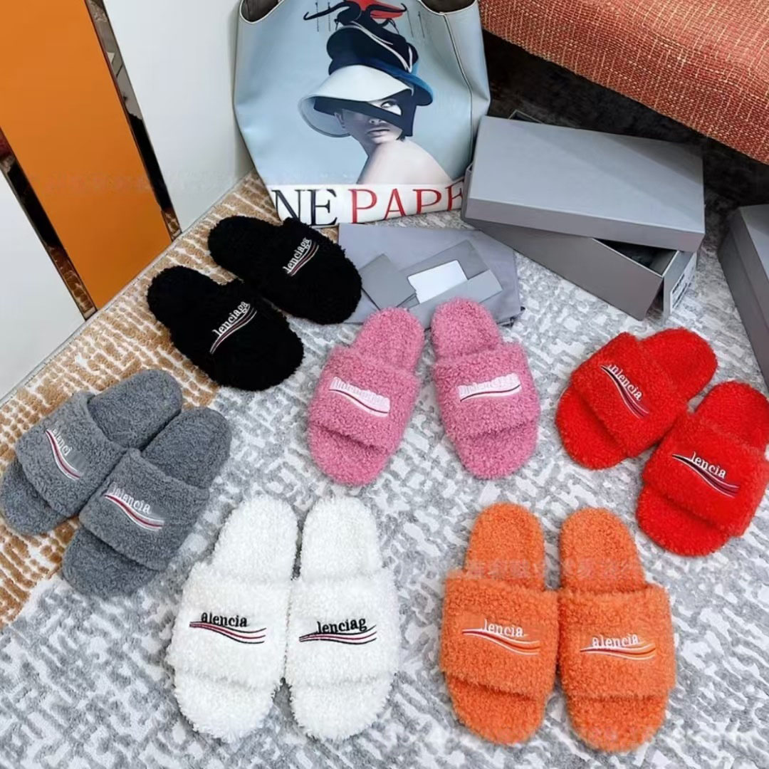 Women Fur Slides Furry Slippers Designer Mules Fall Winter Homewear Slide Men Footwear Paris Luxury Comfortable Fuzzy Flip Flop Fluffy Wool
